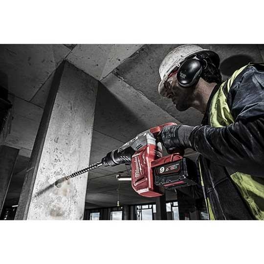 Vrtalno kladivo Milwaukee M18 CHM - slika 13