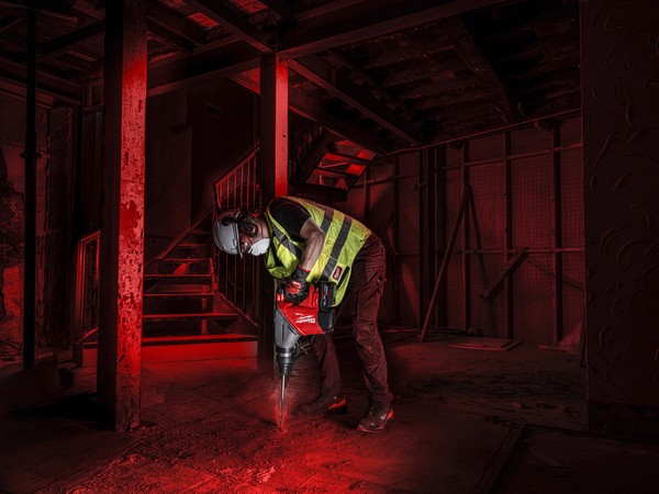 Milwaukee M18 FHACO745 SDS Max vrtalno kladivo - slika 21
