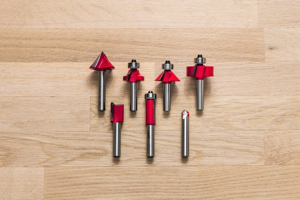 Milwaukee 7 delni set dvoreznih HM rezkarjev z 8 mm vpetjem - slika 2